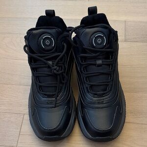 Black Heated Shoes